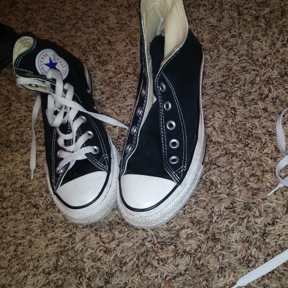 Black and white converse